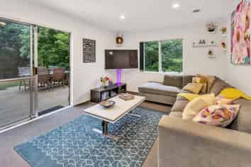 28 Blomfield Street, Pukehangi