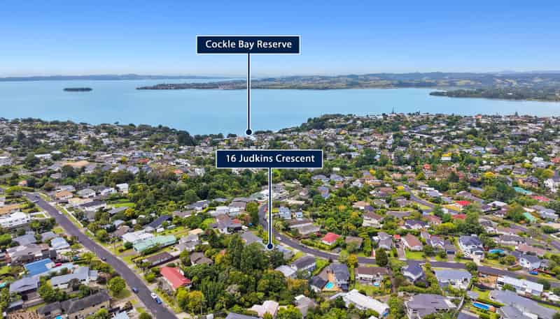 16 Judkins Crescent, Cockle Bay