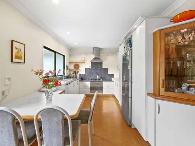 184c Seaview Road, Westown