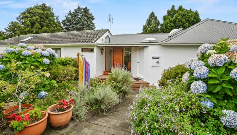 184c Seaview Road, Westown