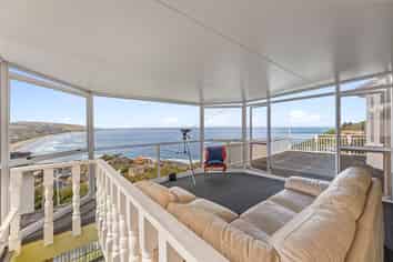 113 Cliffs Road, Saint Clair