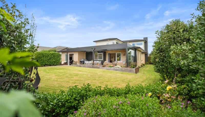 64 Eighth View Avenue, Beachlands