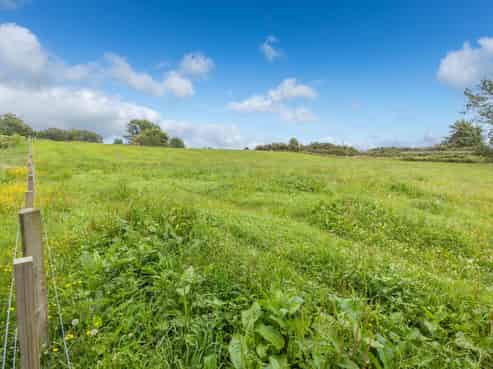 2 Pine Road, Lichfield