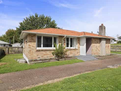 84 Meadowbank Crescent, Fordlands