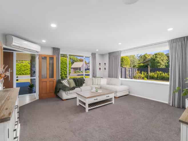 12 Westview Crescent, West Melton