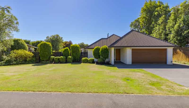 12 Westview Crescent, West Melton