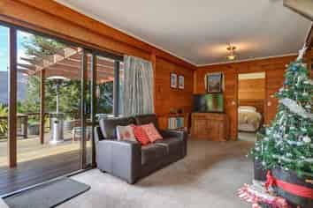 15 Lochy Rd, Fernhill