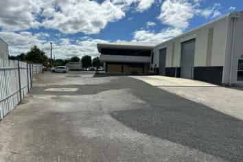 Impressive Commercial Offering - Vacant Possession