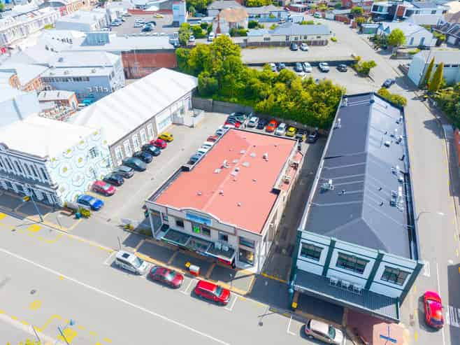 Investment with Upside and Owner Occupier Options