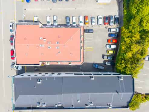 Investment with Upside and Owner Occupier Options