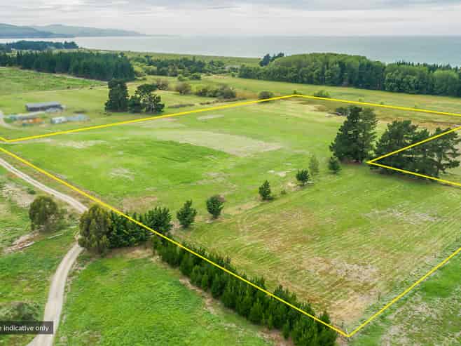 72 Newcombes Road, Amberley