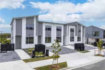 3, 5, 7 Tack Road, Silverdale