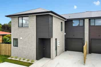 2 & 3/72 Ohaupo Road, Melville