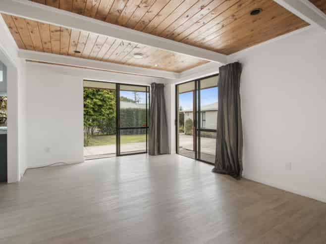 15 Crossley Street, Katikati