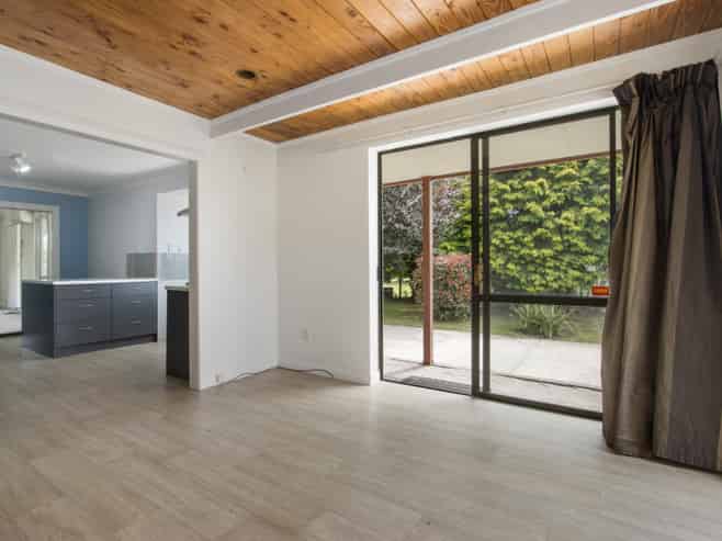 15 Crossley Street, Katikati