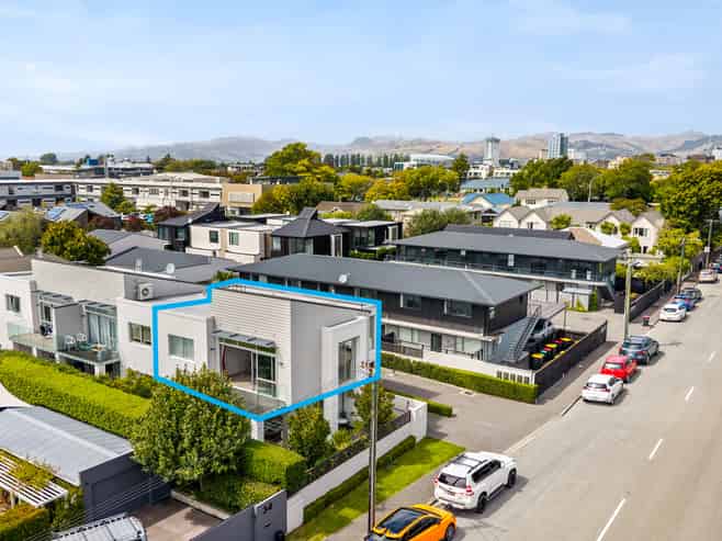 3/30 Springfield Road, Saint Albans