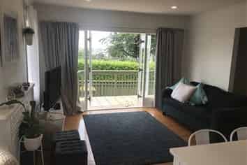 1/40 Lake Pupuke Drive, Takapuna