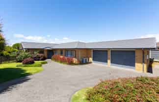 69 Barrett Road, Whalers Gate