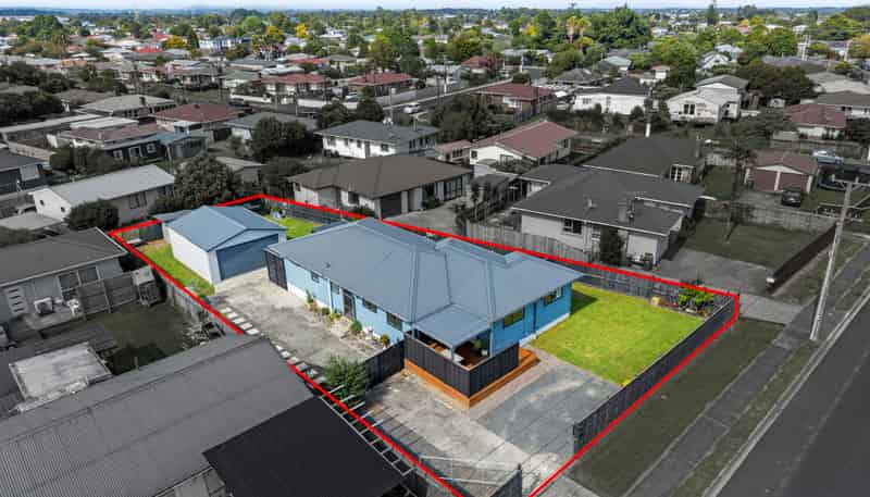 143 Clevedon Road, Papakura