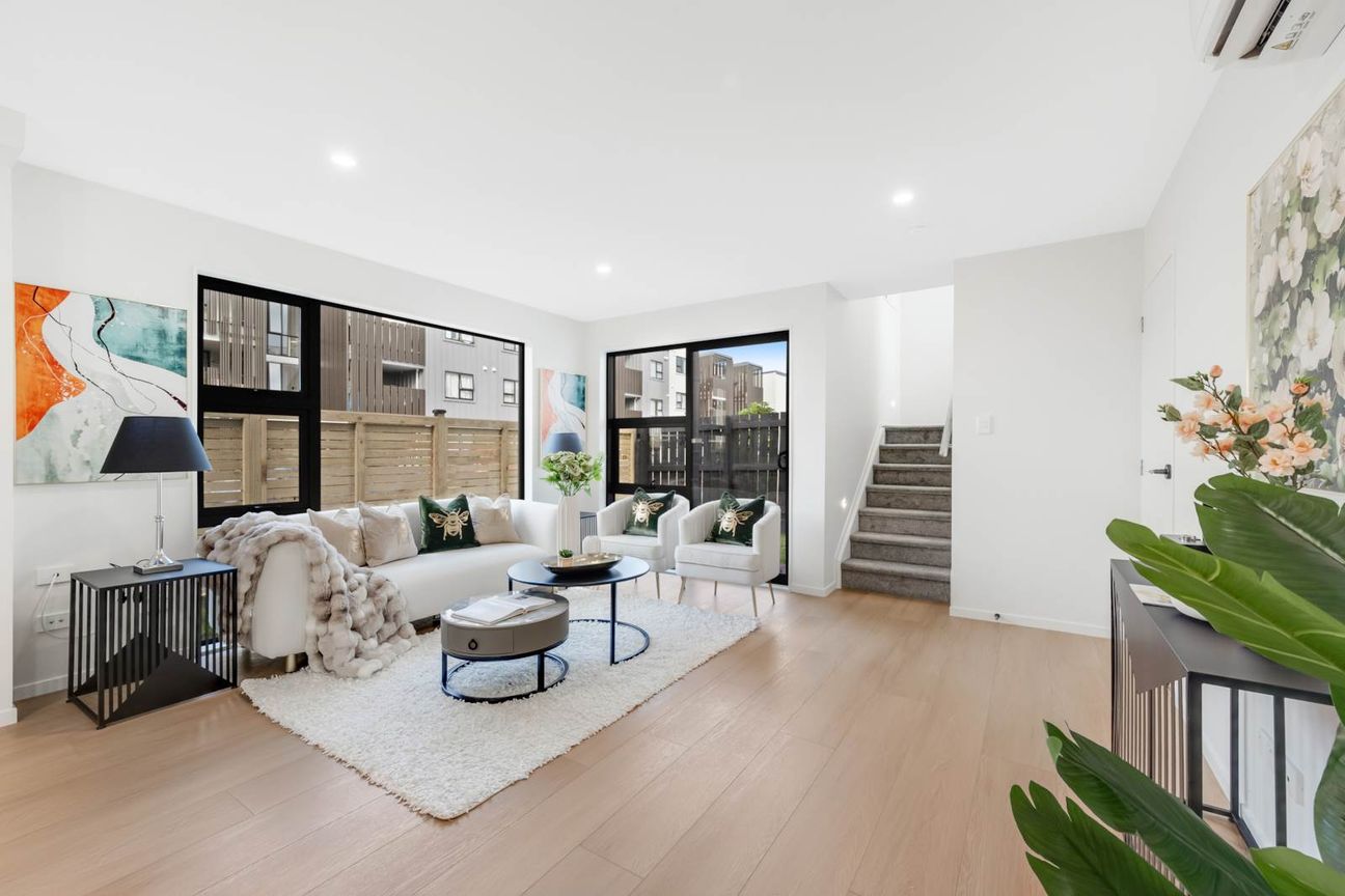 Brand New Standalone Home in Mt Wellington – pohled 3