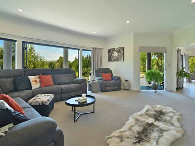 54 Rotowhenua Road, Poraiti