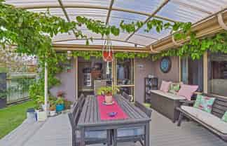 9 Russell Robertson Drive, Havelock North