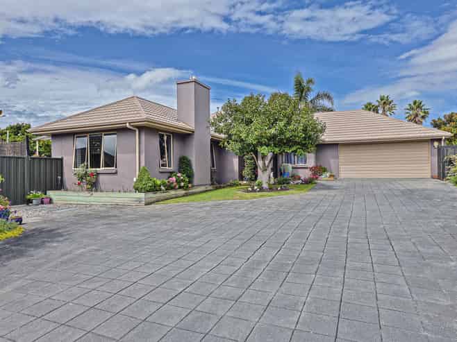 9 Russell Robertson Drive, Havelock North