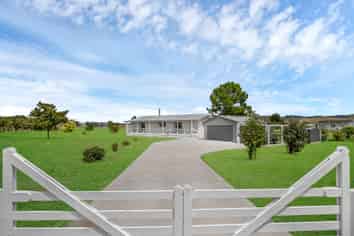 241A State Highway 25, Waitakaruru