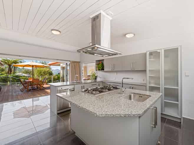 23 Boons Valley Road Waikawa, Picton