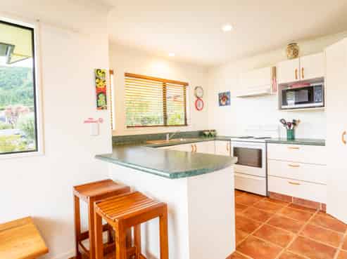 28 Nyhane Drive, Takaka