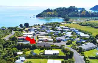 28 Nyhane Drive, Takaka