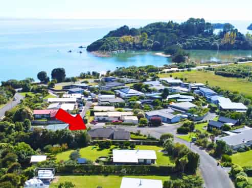 28 Nyhane Drive, Takaka