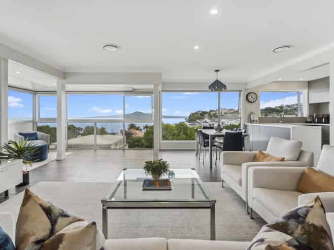 38A Polygon Road, St Heliers