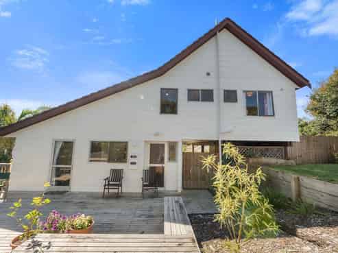 1/43 Brigantine Drive, Beach Haven