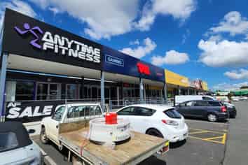PRIME PUKEKOHE LARGE FORMAT RETAIL/SHOWROOM SPACE
