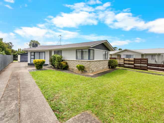 30 Joanna Place, Deanwell