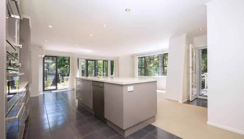 5 Kaurimu Rise, Titirangi