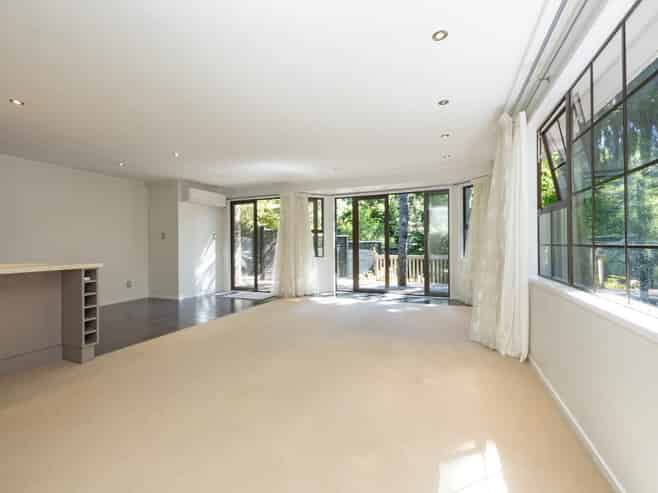 5 Kaurimu Rise, Titirangi