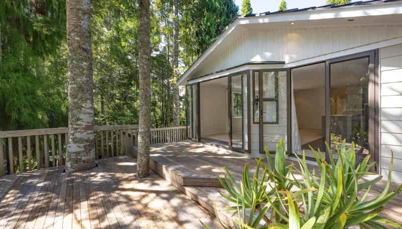 5 Kaurimu Rise, Titirangi