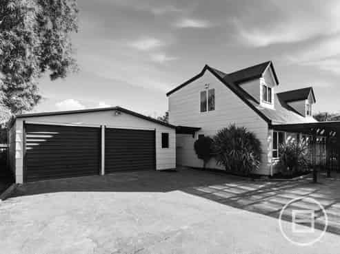 11 Moyna Avenue, Dallington