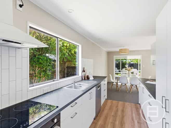 11 Moyna Avenue, DALLINGTON