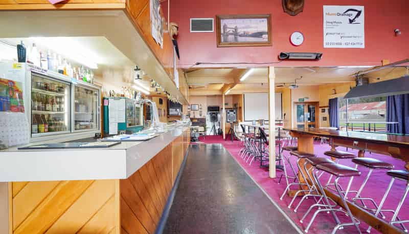 76 King Street & 143 Main Street, Otautau