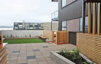 206/321 Jackson Street, Petone