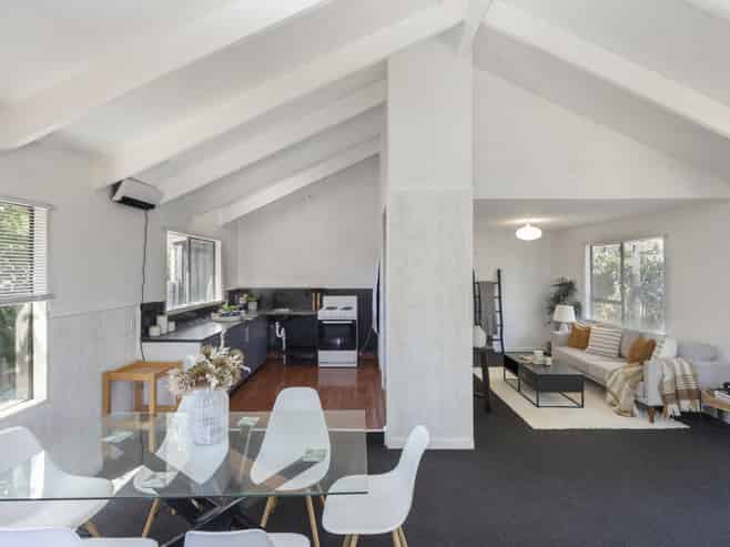 22 Larnach Street, Waimairi Beach