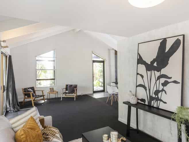 22 Larnach Street, Waimairi Beach