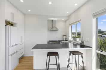 1/18 Lambley Road, Titahi Bay