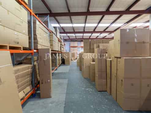 950m² Rosebank Warehouse + MPI 40ft Container Drop