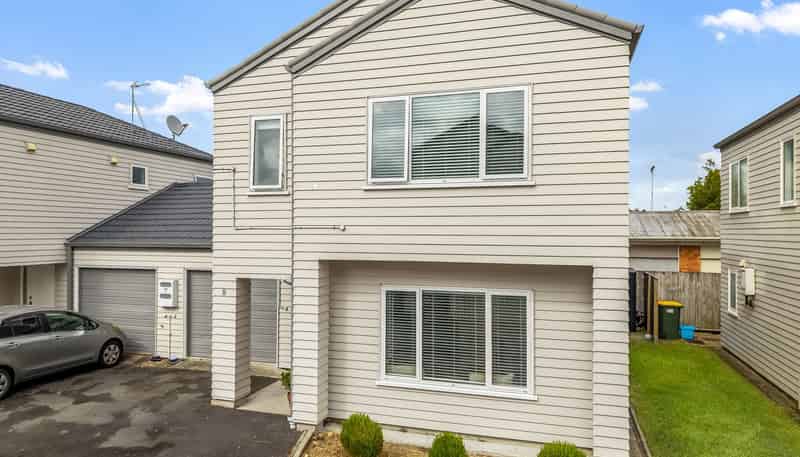 52H Fifth Avenue, Enderley