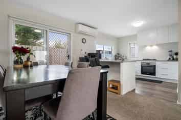 52H Fifth Avenue, Enderley