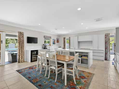 21 Endsleigh Drive, Havelock North